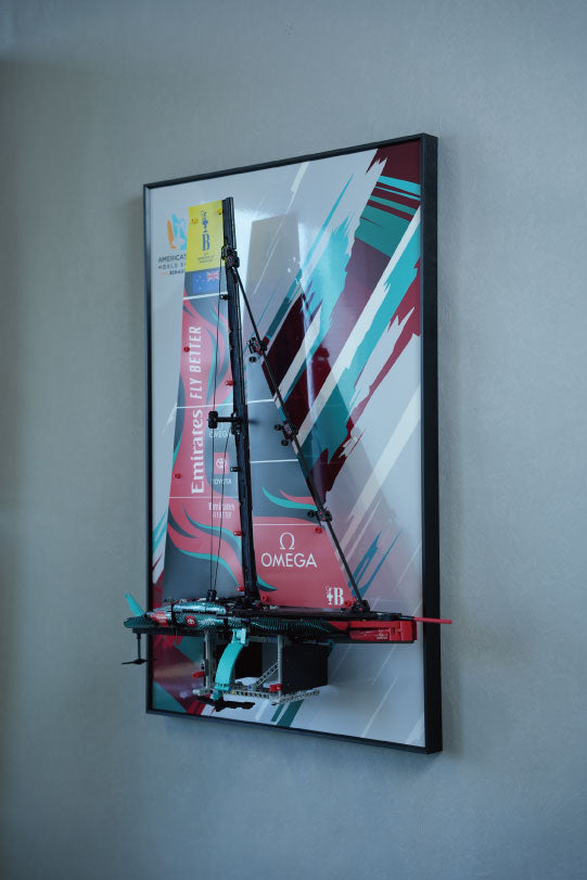 Sports car and yacht display rack