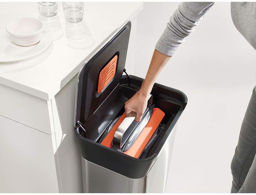 This smart trash can has a 90-liter capacity when compacted and also comes with a trash can with an odor filter